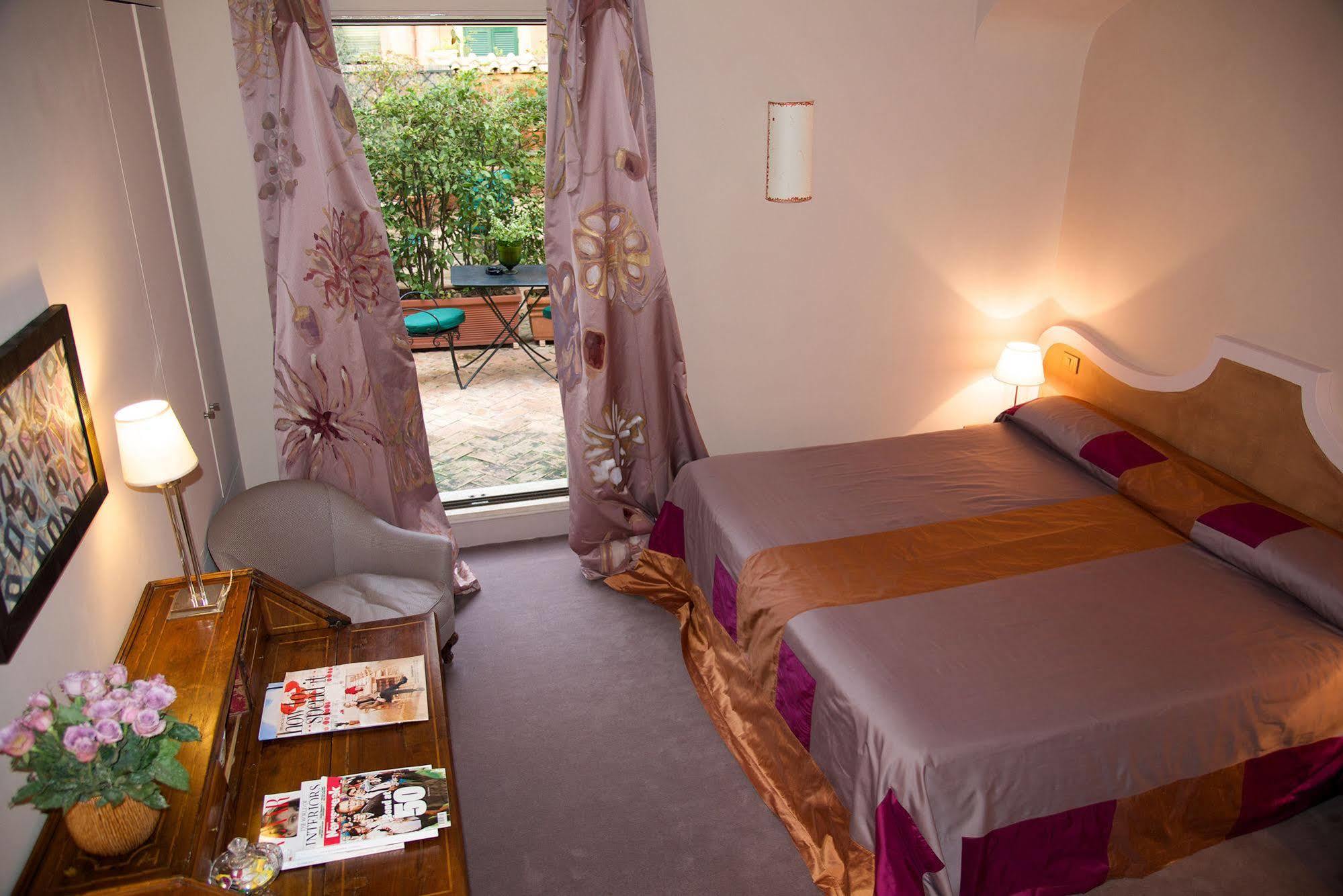 Bed and Breakfast Buonanotte Garibaldi à Rome Extérieur photo