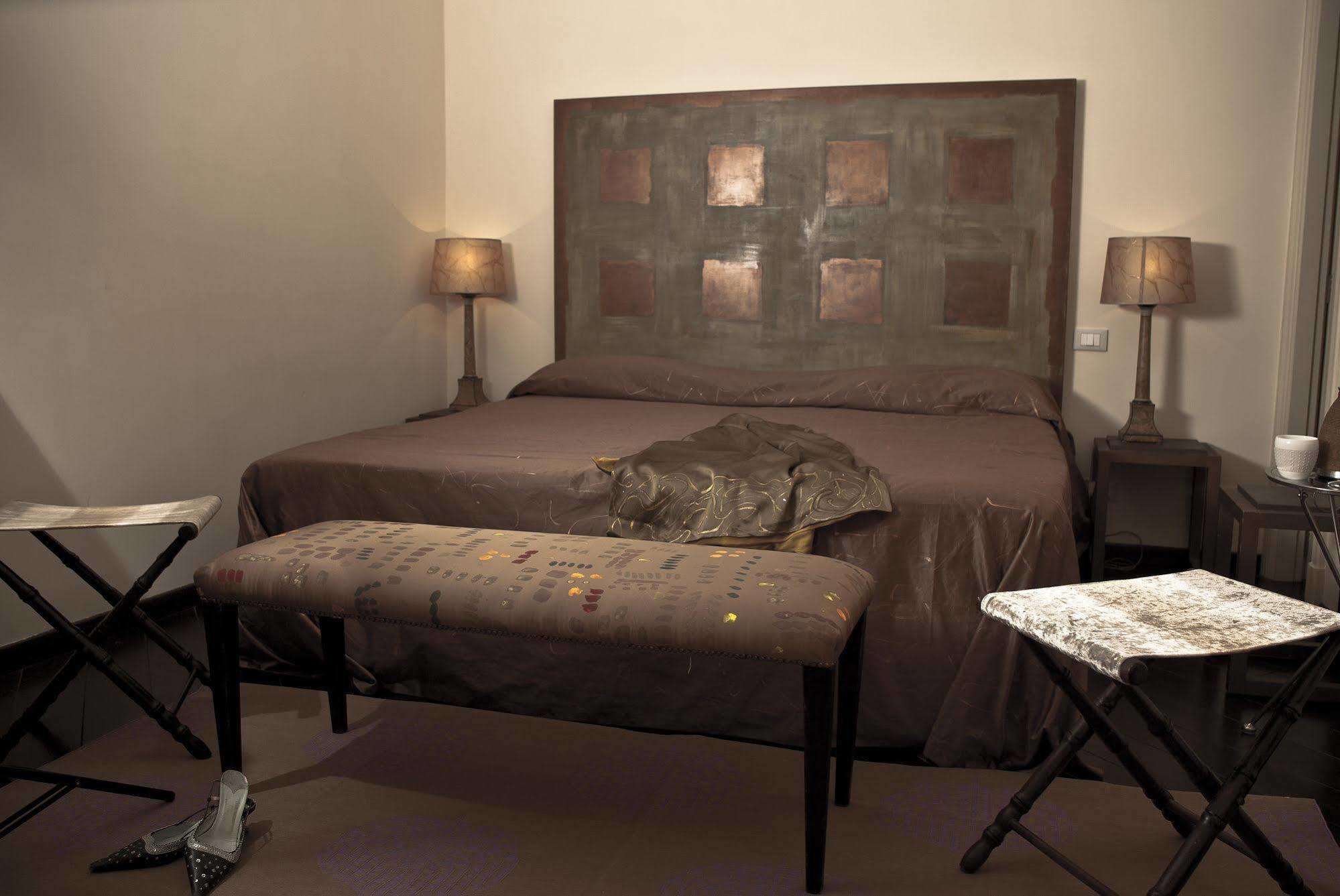 Bed and Breakfast Buonanotte Garibaldi à Rome Extérieur photo